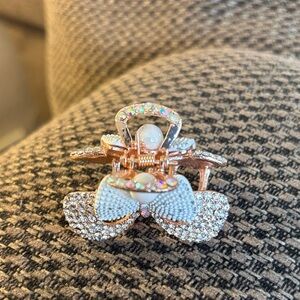 Elegant Rhinestone Bow Hair Clip